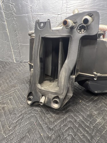 1999-07 Ford F250 F350 Excursion Super Duty Air Condition Heater Box interior - Picture 10 of 18