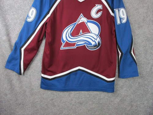 Camiseta Colorado Avalanche Joe Sakic #19 para hombre pequeña W44 pulgadas azul rojo fútbol americano - Imagen 15 de 21
