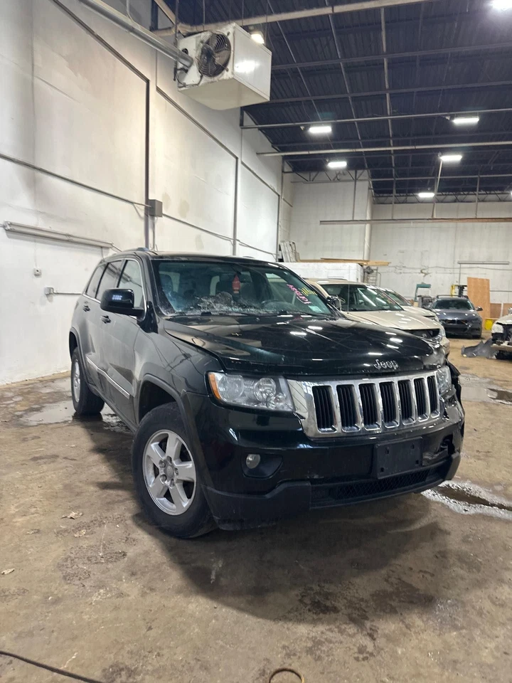 Used Automatic Transmission Assembly fits: 2013 Jeep Grand cherokee AT 4x4 3.6 G Foto 3 de 4