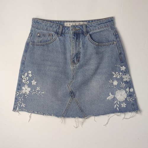 Denim Co Denim Minirock Blumenstickerei Detail 97% Baumwolle - Größe UK 8