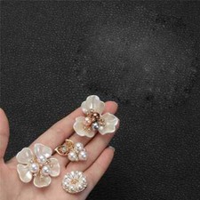 DIY Crystal Buttons Flower-shaped 10PCS Pearl Decorative Buttons Rhinestone