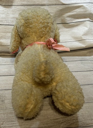 Tubi vintage de felpa de peluche de lana sintética ojos y orejas rosa de cordero Estate Find 16 " - Imagen 6 de 7