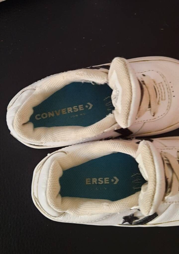 CONVERSE ALL STAR INFANT TRAINER SHOES SIZE 6 White Good condition make offer - Picture 2 of 3