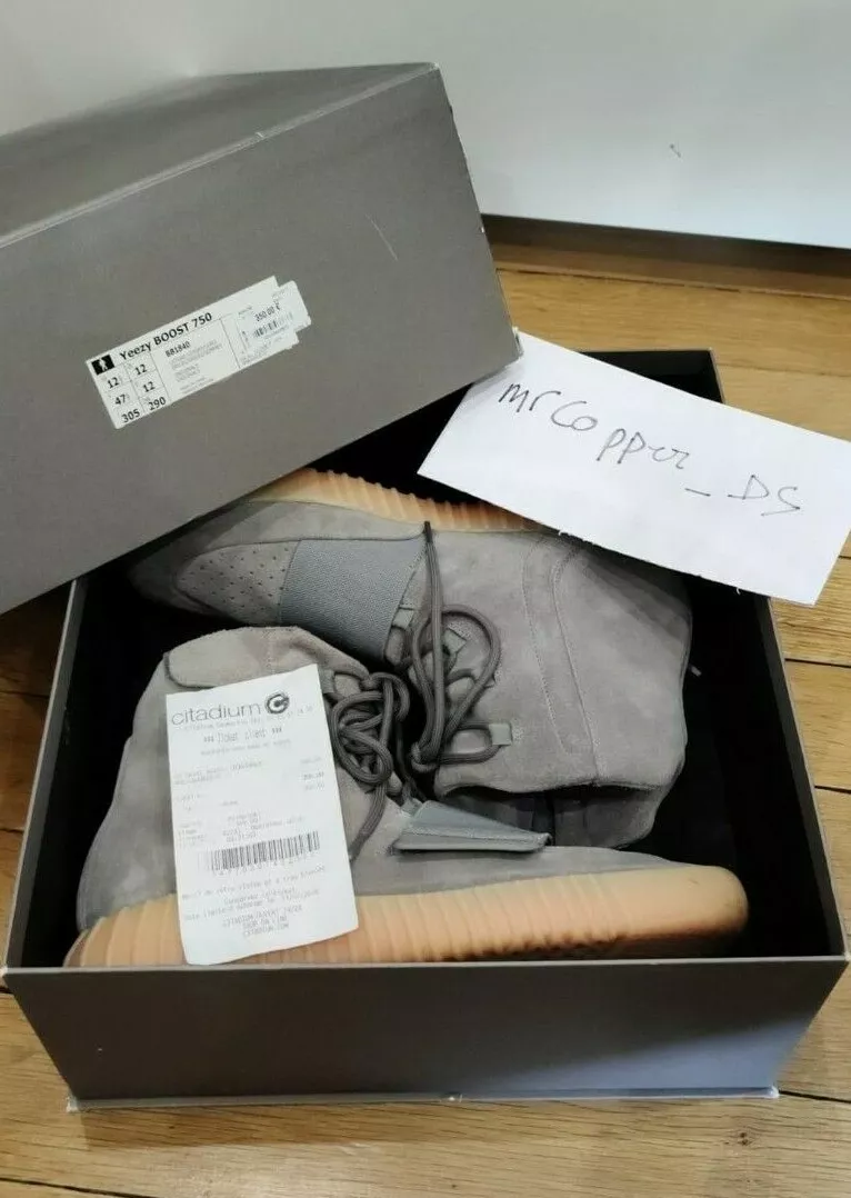 Citadium yeezy clearance 700