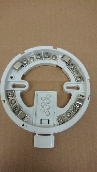 Apollo XP95 Optical Smoke Detector With Addressable Base for sale