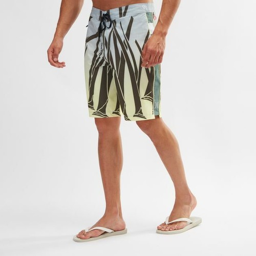 HURLEY PHANTOM JJF X SIG ZANE KAHULIWAE 