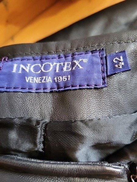Women Incotex Trousers Black Leather 36 / S / 44