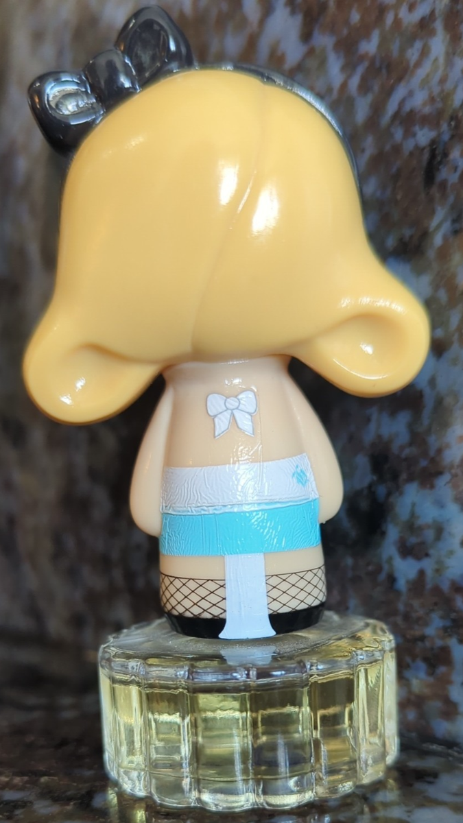 グウェン・ステファニーレア香水値下げしました Harajuku Lovers G Gwen Stefani Perfume /No Box RARE .3 Oz Eau De