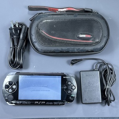 Sony PlayStation Portable PSP 1000 Black Fat Console Tested + OEM Charger & Case