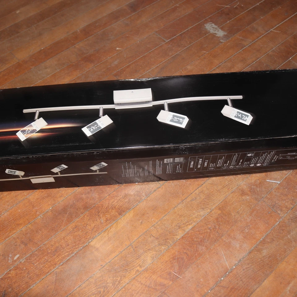 Eglo Cantil Track Light 3-LED Regulable Ajustable Pared y Techo Accesorio 33" Foto 3 de 4