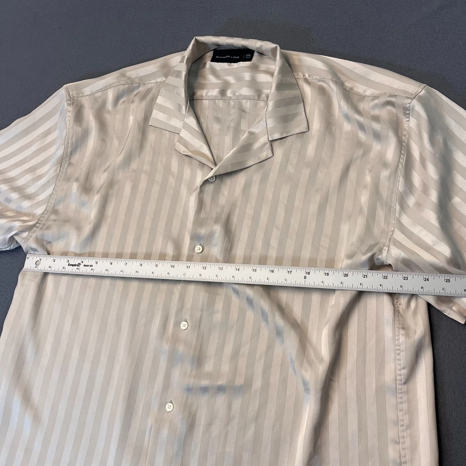 Abercrombie & Fitch A&F Mens 2XL Short Sleeve Ivory Satin Button Up Striped - Image 4 of 4