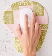 NWT Urban Outfitters Mouse Pad with Gel Wrist Rest MSRP $20.00