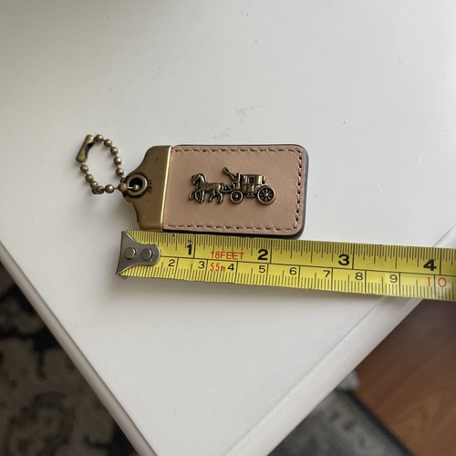 COACH 1941 Bag Hanging Tag Leather-Horse & Carriage Bag Charm Fob Beige/brass - Picture 6 of 7