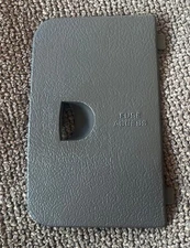 93-95 Jeep Grand Cherokee ZJ Junction Box Fuse Cover. Driftwood/Brown