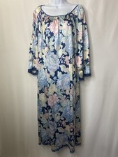 Vintage Womens Cottagecore Nightgown Measures Large Dainty Romance Prairie Soft