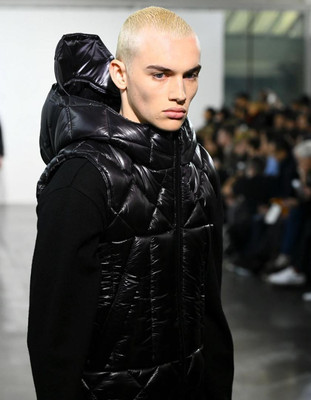 JUNYA WATANABE MAN INNERRAUM ベスト s-l400.jpg