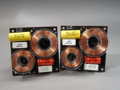 NEW - Pair of 12db Crossover 2 Way 300 Watt 8 OHM TL-280