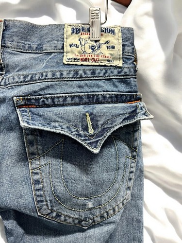 Vintage True Religion Y2K 90s Jeans Bootcut Women’s Sz 33 Denim Distressed Flaps