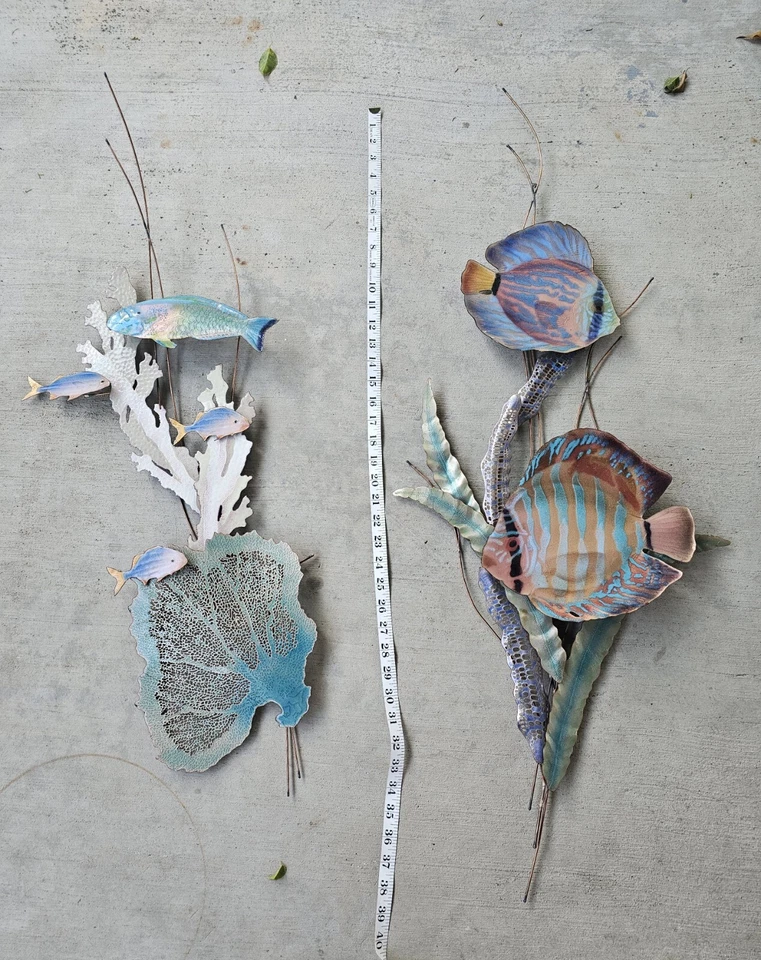 Juego 2 esculturas de pared grandes esmaltadas de bovano de Cheshire bajo el mar / peces Foto 2 de 4