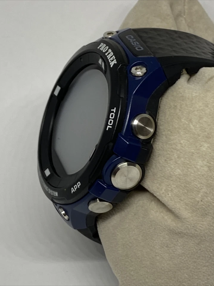 Casio Pro Trek WSD-F20 Men's Black Silicone Digital Display Smartwatch EY541 - Image 4 of 4