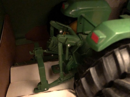 Ertl 1/16 John Deere 9400 4WD Tractor 1996 9000 Series Collector Edition #5914BA - Picture 5 of 10