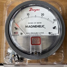 Dwyer 2030 Magnehelic Differential Pressure Gauge 0-30"w.c.