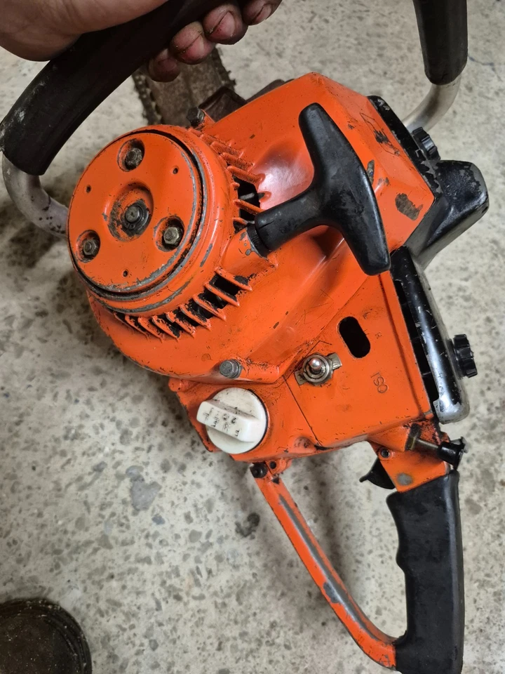 Vintage Echo CS-60S Super Chainsaw - Image 2 of 4
