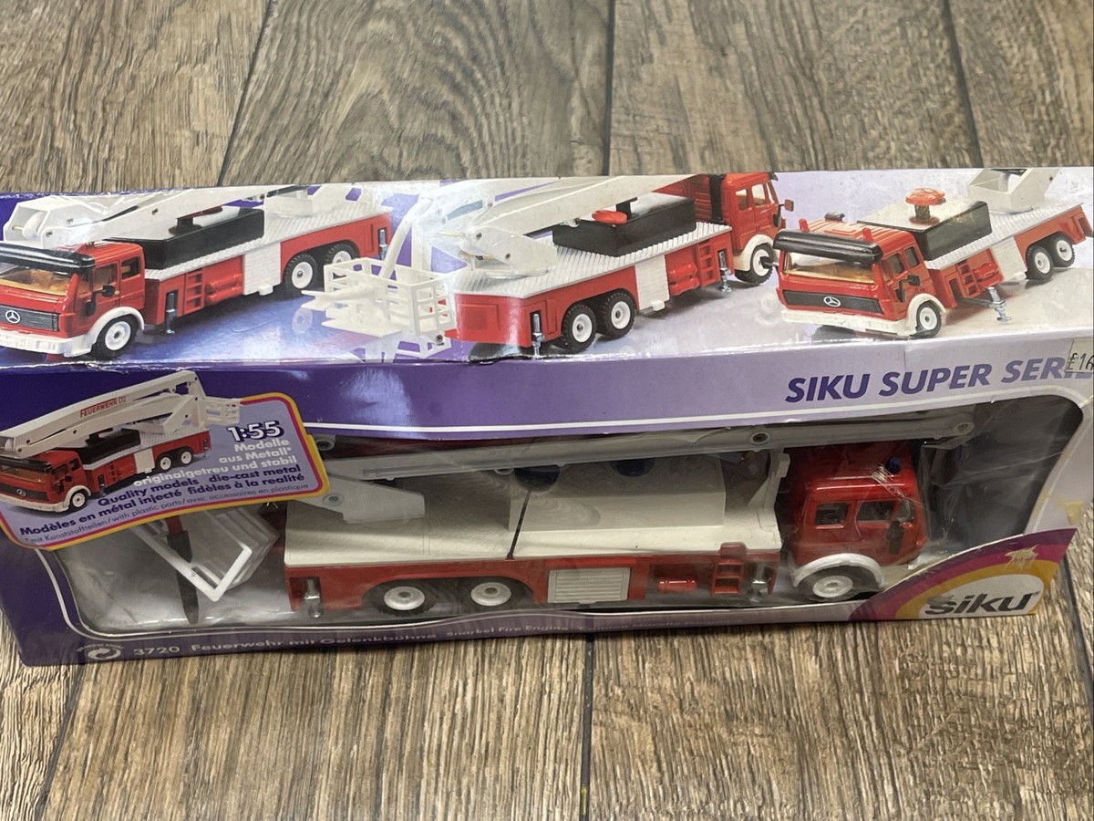 siku (ジク) No.1336 Rennfeuerwehr SIKU 1636 - Unimog Feuerwehr mit