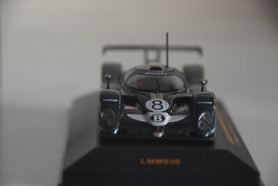 Maquette 1/43 IXO Bentley Speed 8 - 24h Du Mans 2001 - Comme Neuf