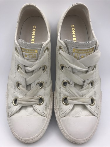 Chuck Taylor All Star Converse W4/M6 Big Eyelet Leather Sneaker White Gold EUC - Picture 3 of 12