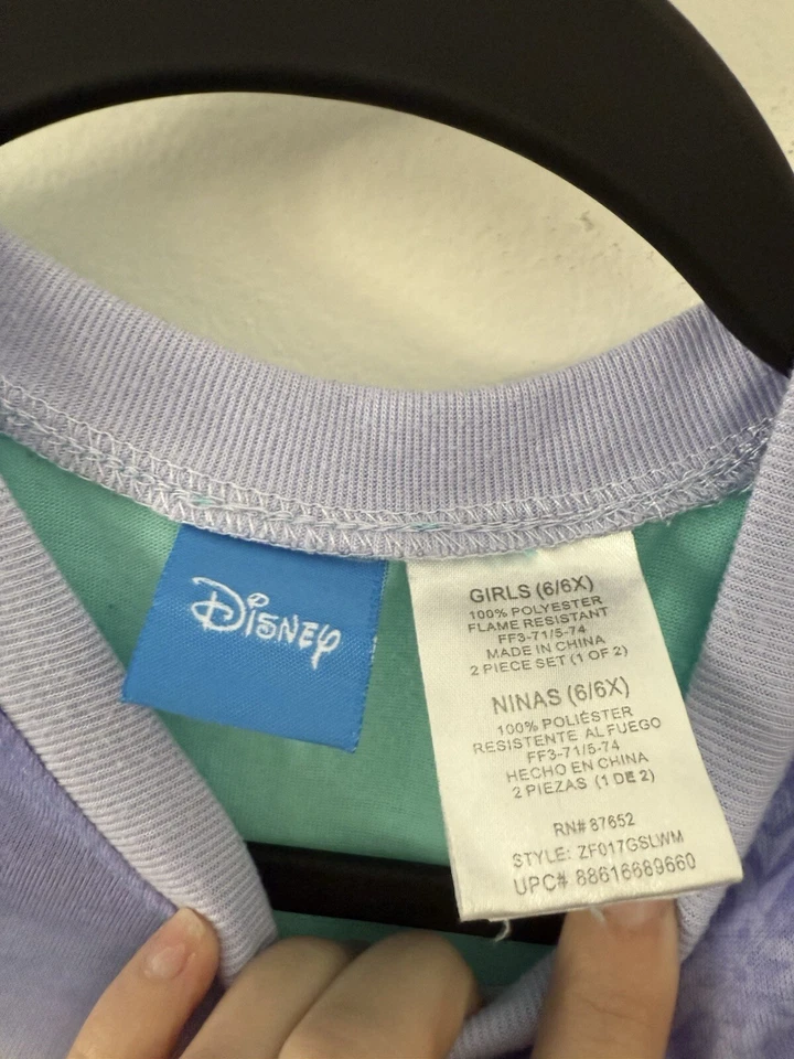 GUC - CONJUNTO DE PIJAMA DISNEY Frozen GIRL'S - LICENCIADO 6X - Imagem 2 de 4