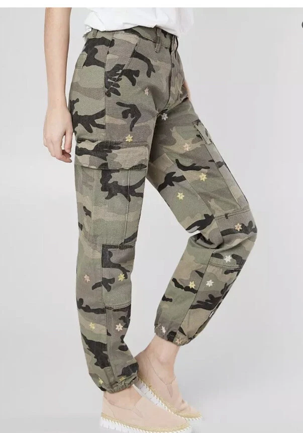 Miss Me Cargo Camo Pants Womens Large Distressed Embroidered