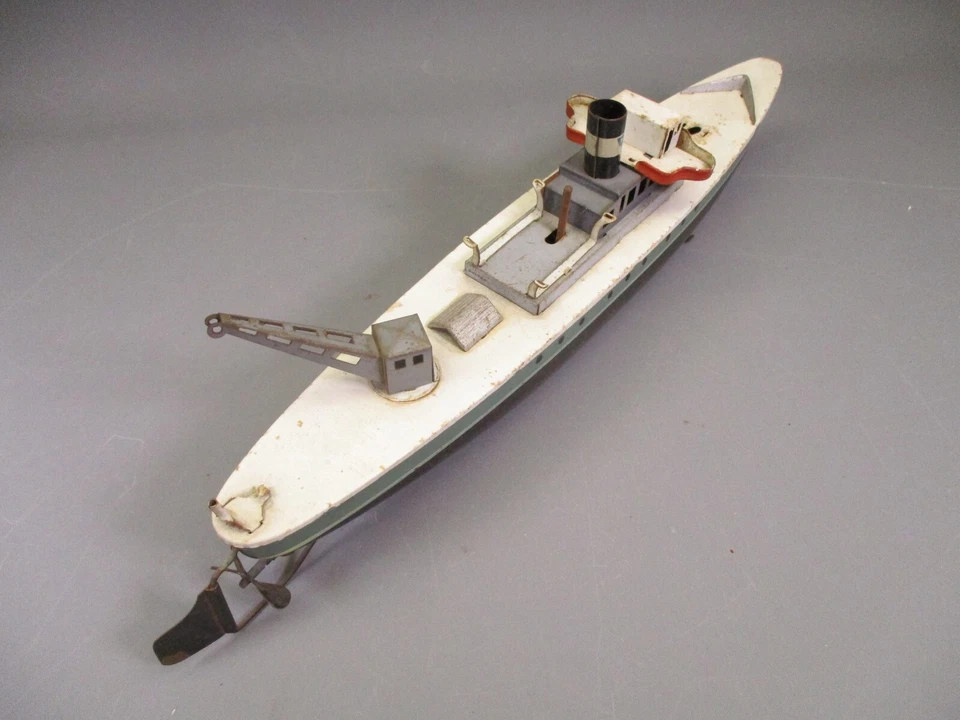 AB483 ARNOLD JOUET ANCIEN TOLE BATEAU DE MARCHANDISES 32 CM - Photo 3/4