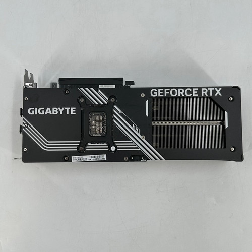 GIGABYTE Windforce OC GeForce RTX 5070 12GB - Graphics Card - Excellent - Picture 2 of 5