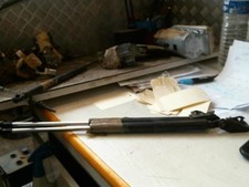 Verin de hayon / de capot BMW 323