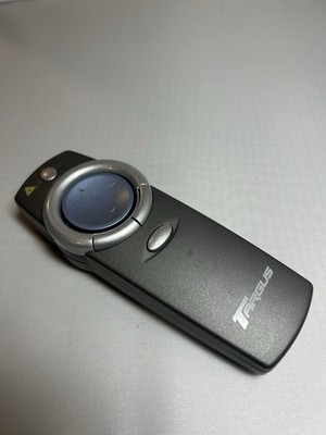 Targus PAUM30 Notebook Wireless Presenter Remote Control w/ Laser Pointer Gray