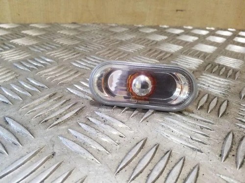 VW UP 121, 122, BL1, BL2 Kotflügelblinker vorne rechts 7E0949117 1.0 26086002