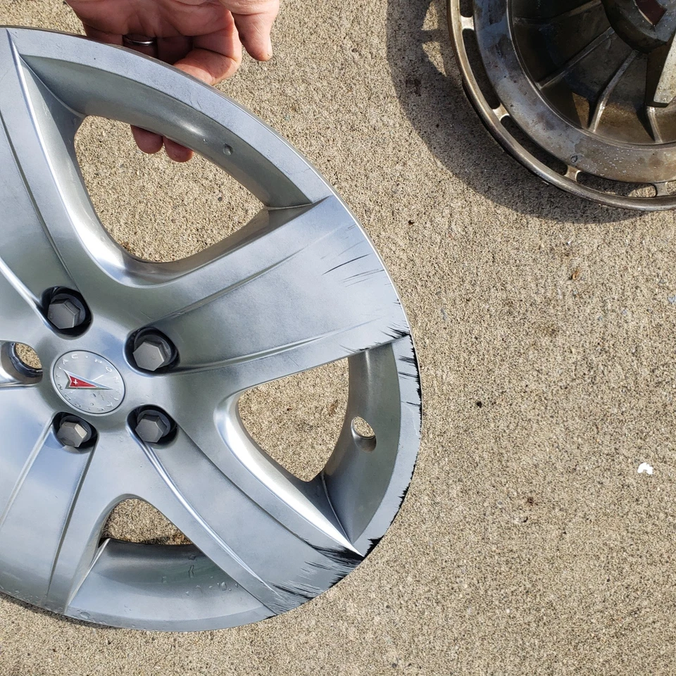 OEM Pontiac G6 Hubcap Hub Cap Wheel Cover 2007 2008 2009 2010 17" 9595640 Silver - Image 4 of 4