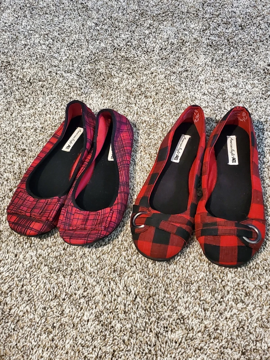 American eagle shop slip ons