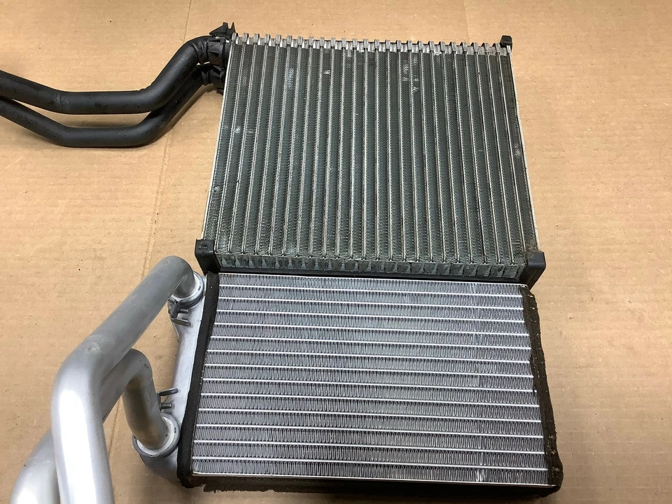 2005 AUDI A4 CONVERTIBLE CABRIO HEATER CORE RADIATOR EVAPORATOR W/ LINE SET OEM+ - Image 4 of 4