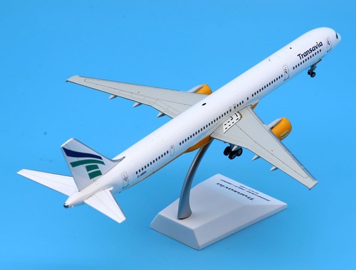 JC Wings 1:200 Transavia Airlines Boeing B757-300 Diecast Aircraft Modelo D-ABOH - Imagen 4 de 14