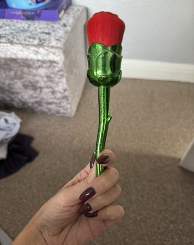 Disney Beauty and the beast rose makeup brush - Picture 2 of 3