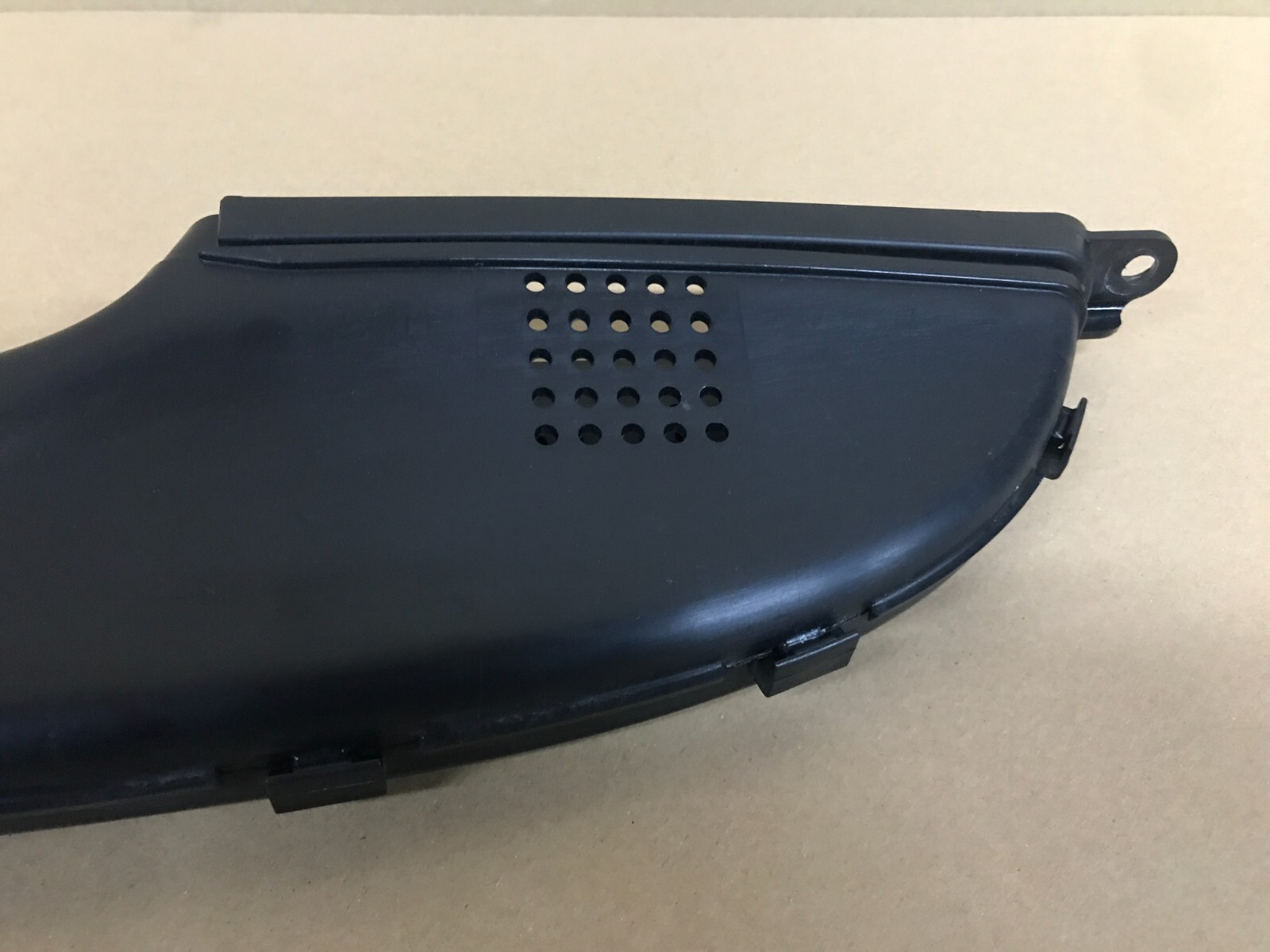 FORD MONDEO 2.0 HYBRID FRONT PANEL AIR INTAKE PIPE DS739C675EA 2015