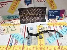 04-09 TOYOTA PRIUS FUEL INJECTOR INJECTION RAIL WIRE HARNESS PLUG CONNECTOR CLIP