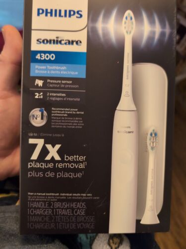 Philips Sonicare ProtectiveClean 4300 Toothbrush - White (HX3684/23) - Picture 1 of 2