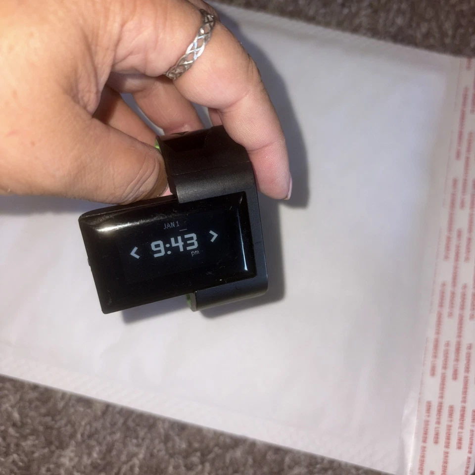 Atlas A102 Smartwatch Fitness Tracker Watch - Image 3 of 4