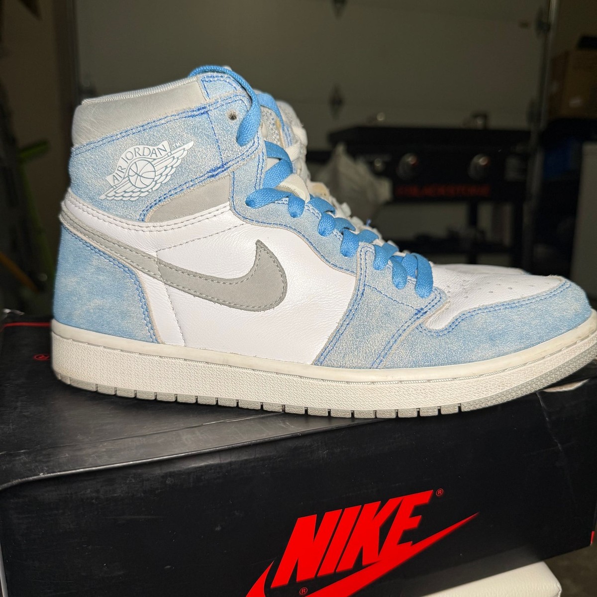 NIKE AIR JORDAN 1 RETRO HIGH OG ハイパーロイヤル Jordan 1 Retro High OG Hyper Royal Men's - 555088-402 - US