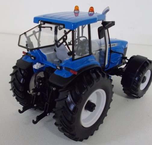 ROSULLY2015 - Tracteur LANDINI Starland 2015 270 ULLY 2015 Starland avec accessoires édité à 7 f32a7f ROSULLY2015 - Tracteur LANDINI Starland 2015 270 ULLY 2015 Starland avec accessoires édité à 7 f32a7f