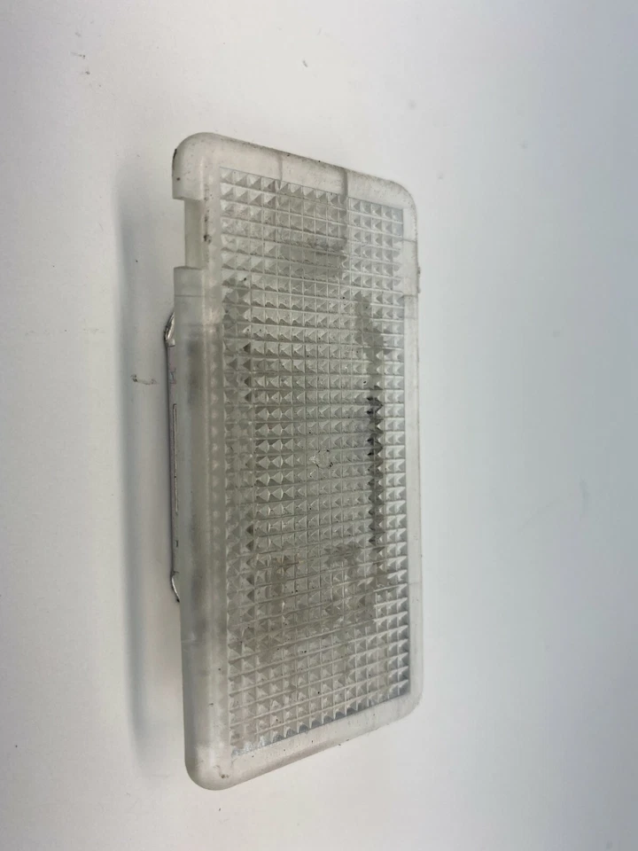 BMW 545i 04-07 530i 525i 2004 2005 guantera luz de cortesía lámpara 63316962040 OEM Foto 3 de 4