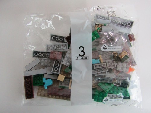 Lego Minecraft The Abandoned Village Set 21190 Box And Two Bags Opened - Picture 6 of 13